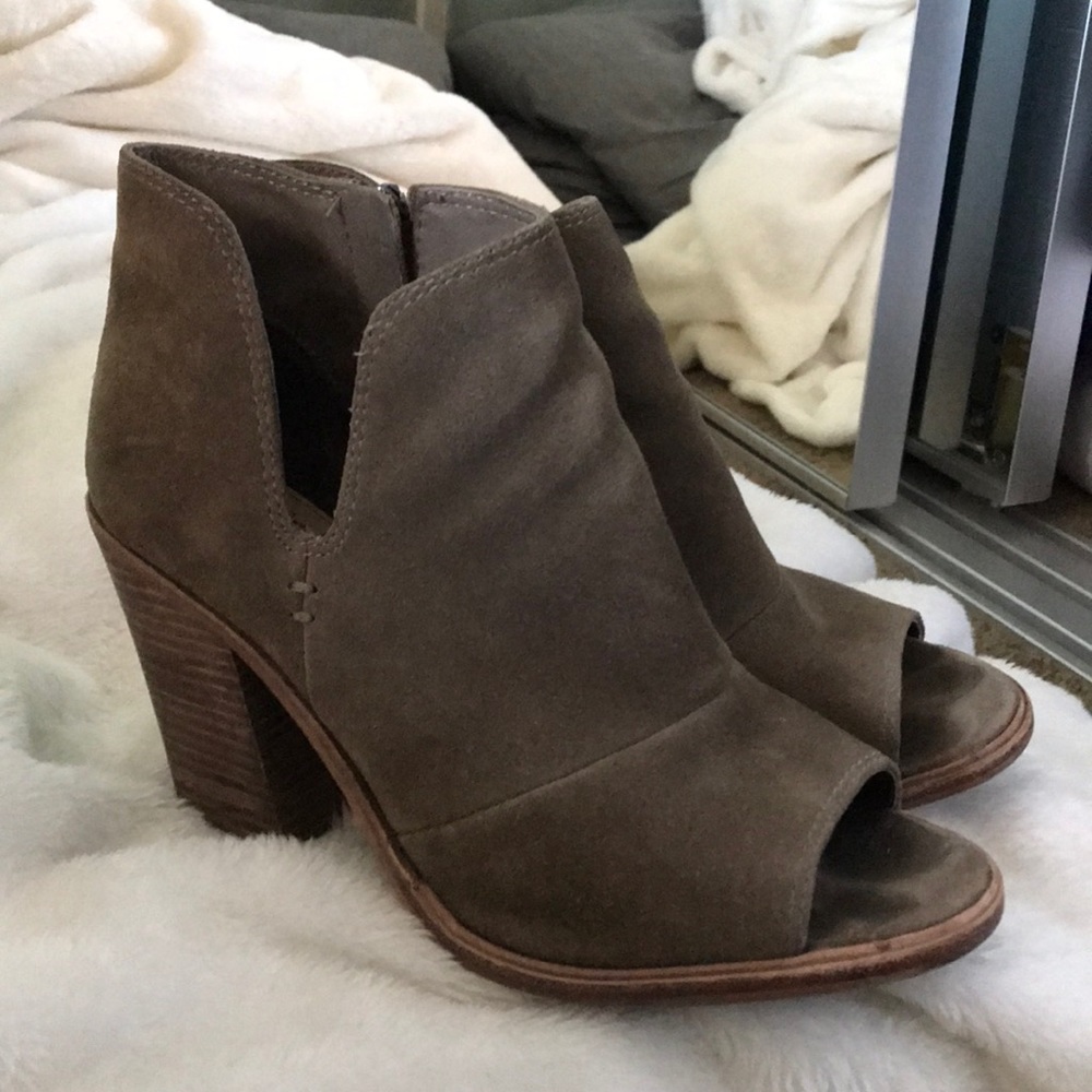 Vince Camuto Peep Toe Booties